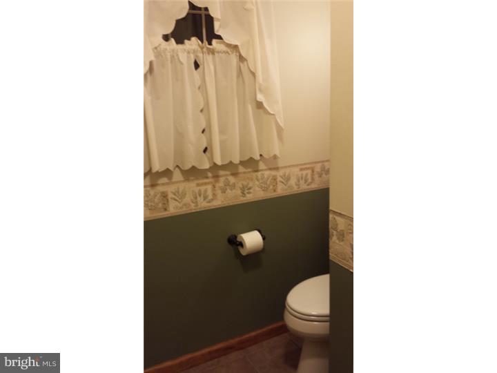 515 Fairview Road Glassboro, NJ 08028 - Photo 13 of 20 Bathroom