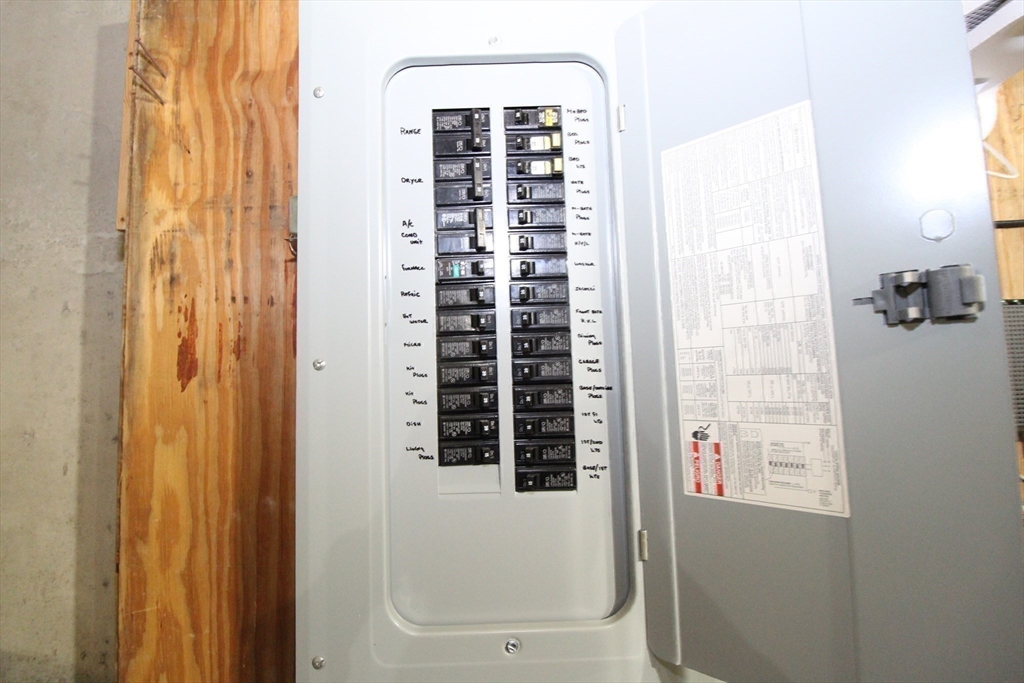 19 Peachey Circle, Unit 19 Middleton, MA 01949 - Photo 20 of 25