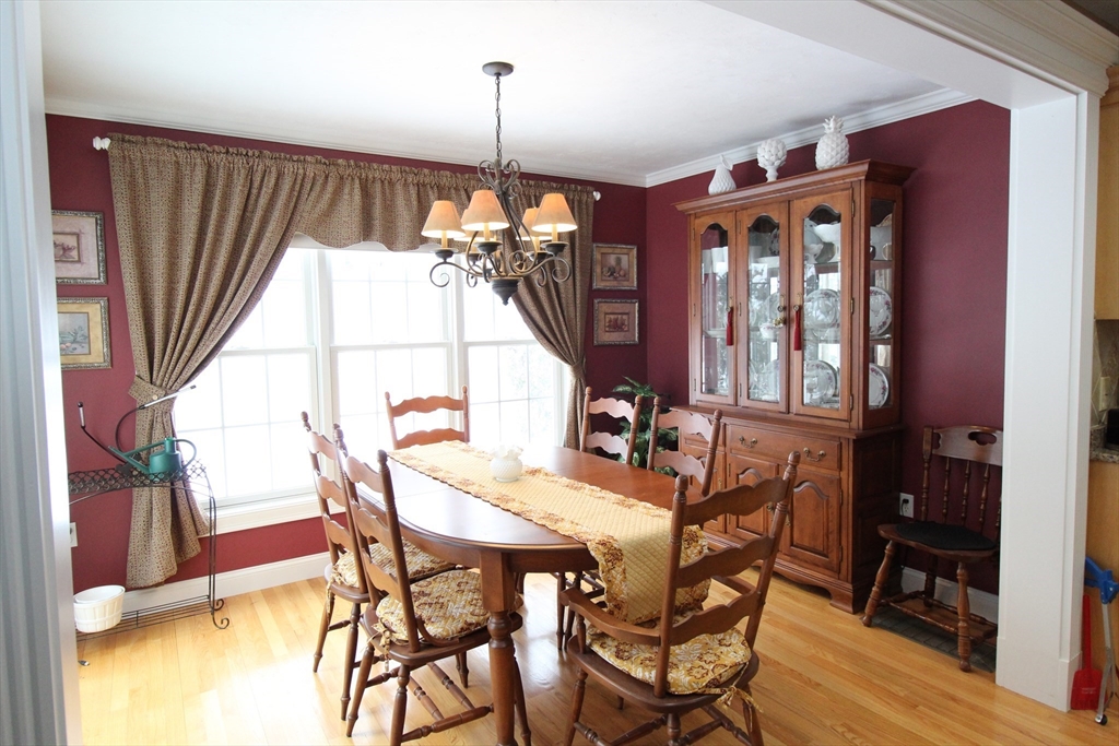 19 Peachey Circle, Unit 19 Middleton, MA 01949 - Photo 5 of 25