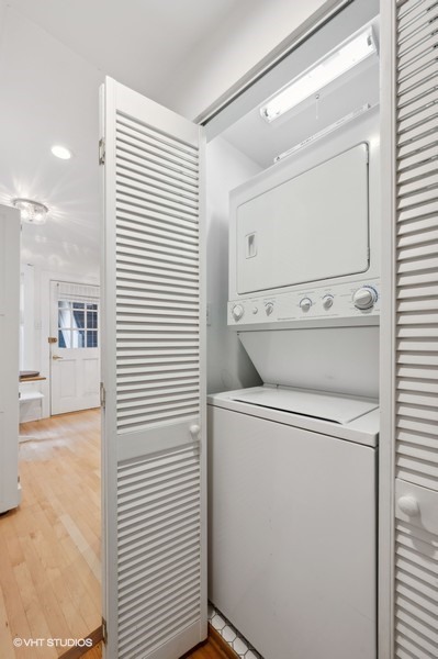 240 Lee Street, Unit 2W Evanston, IL 60202 - Photo 26 of 31
