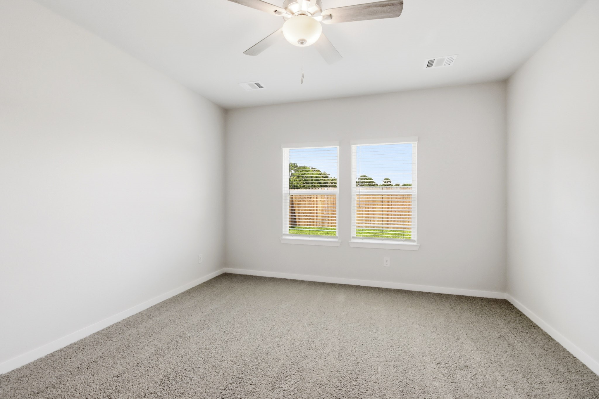 253 Spring Drive Hockley, TX 77447 - Photo 9 of 22