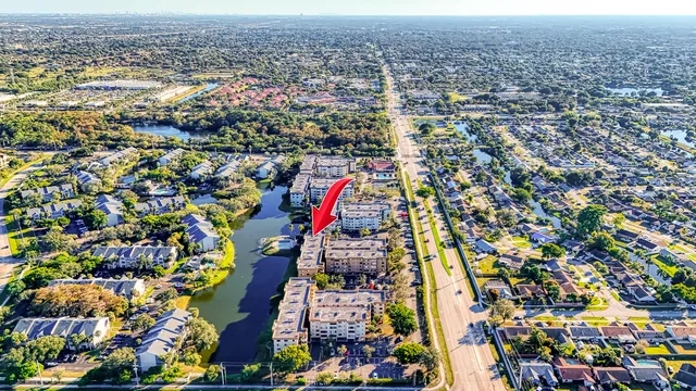 $149,900 | 8030 Hampton Boulevard, Unit 502, North Lauderdale, FL 33068