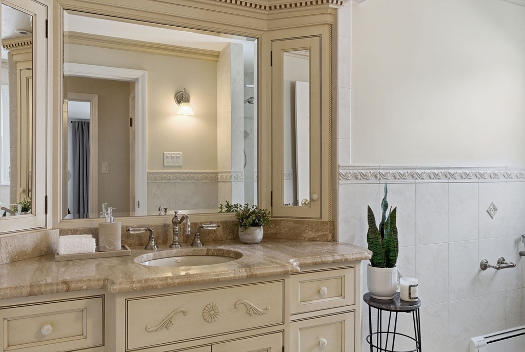 15 Belmont Road Wakefield, MA 01880 - Photo 25 of 40