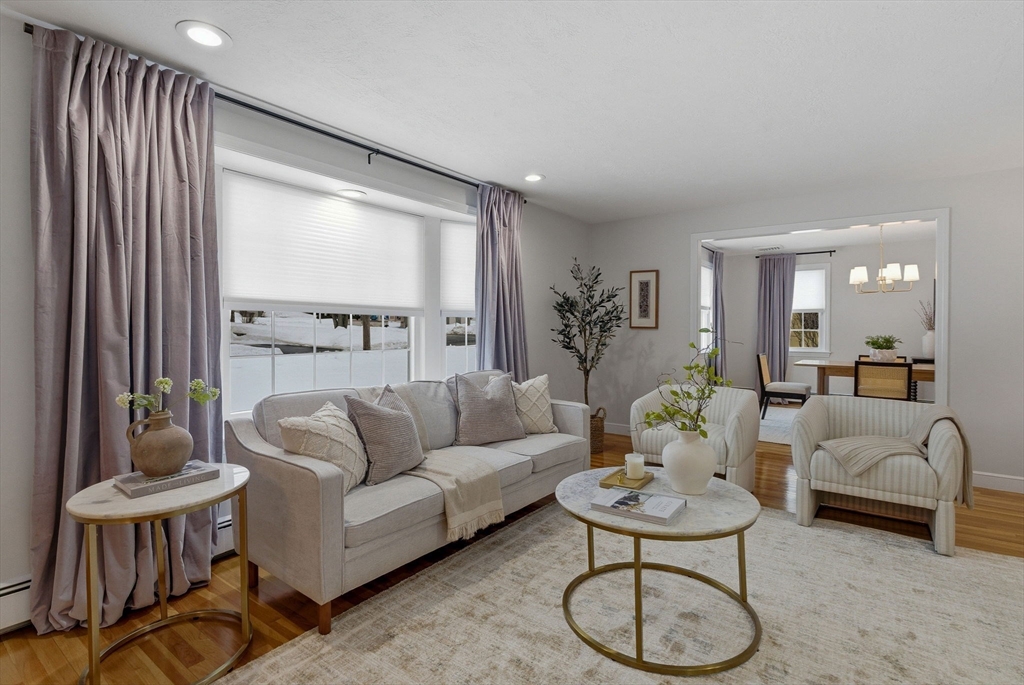 15 Belmont Road Wakefield, MA 01880 - Photo 3 of 40