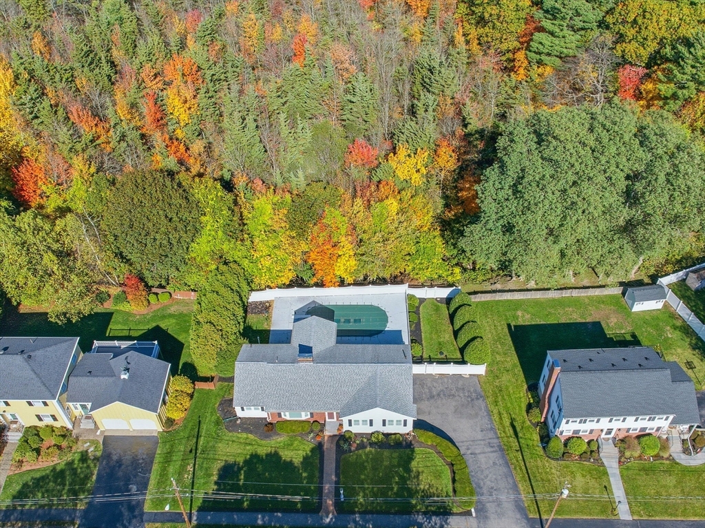 15 Belmont Road Wakefield, MA 01880 - Photo 37 of 40