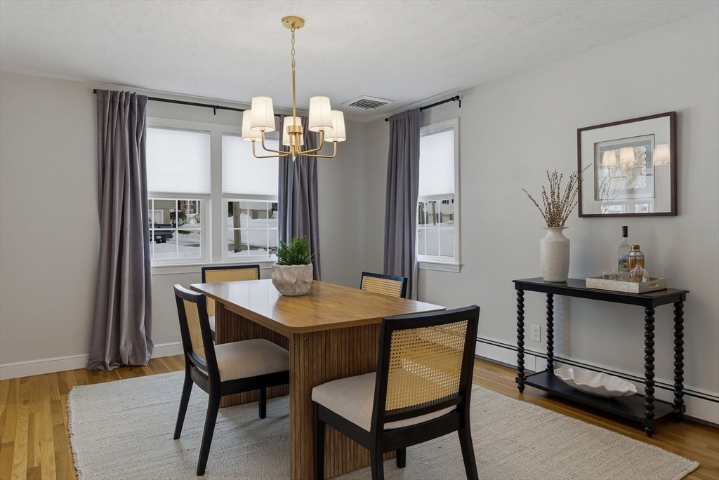 15 Belmont Road Wakefield, MA 01880 - Photo 8 of 40