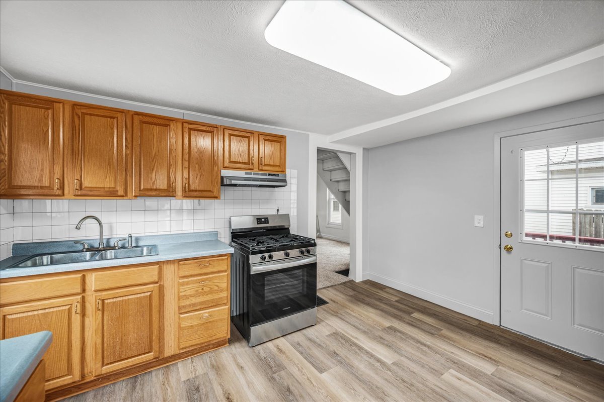 814 West Mill Street Bloomington, IL 61701 - Photo 11 of 35