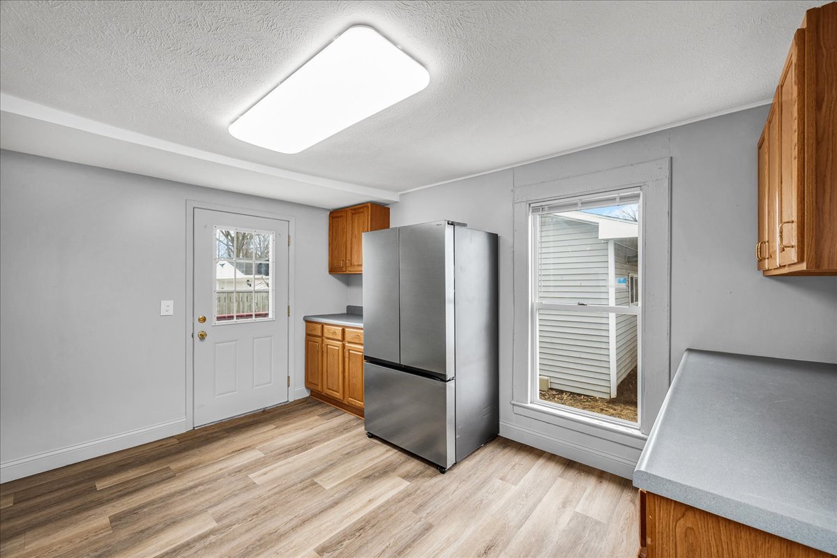 814 West Mill Street Bloomington, IL 61701 - Photo 12 of 35