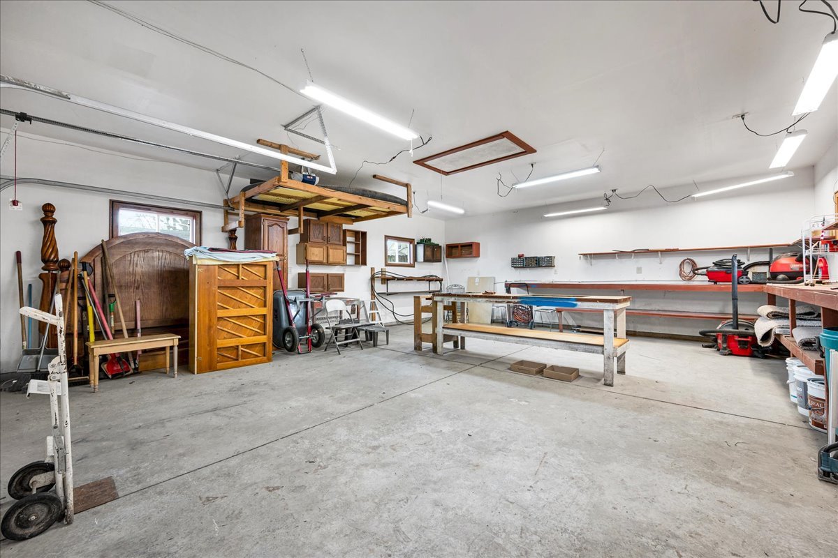 814 West Mill Street Bloomington, IL 61701 - Photo 26 of 35