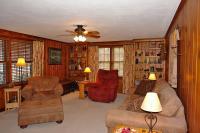 2501 Inglewood Road Southwest Roanoke, VA 24015 - Photo 13 of 14 family room