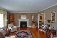 2501 Inglewood Road Southwest Roanoke, VA 24015 - Photo 7 of 14 living room