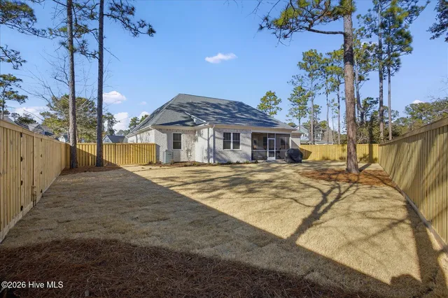 $725,000 | 23 Stonegate Circle, Hampstead, NC 28443