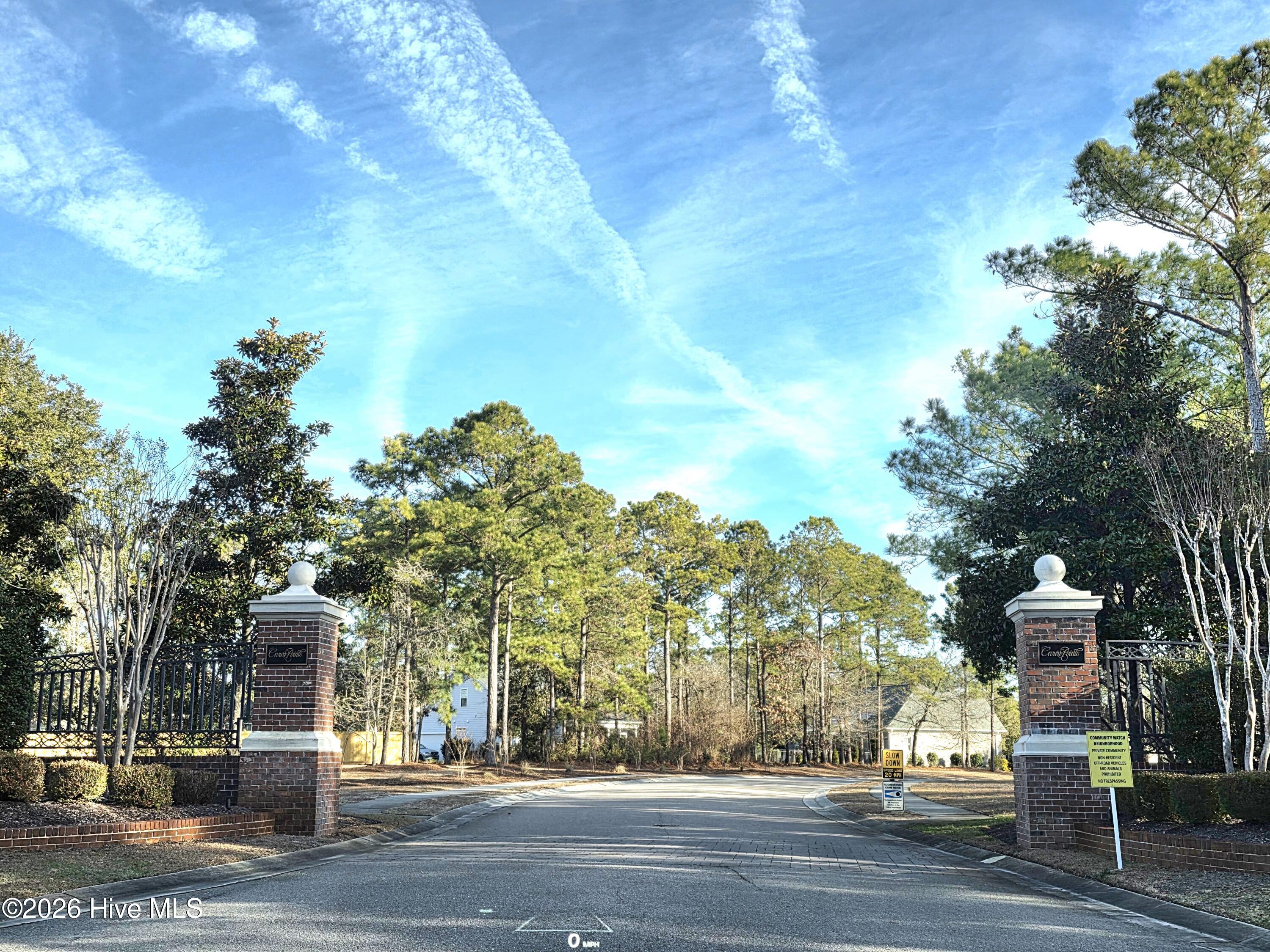 23 Stonegate Circle Hampstead, NC 28443 - Photo 2 of 5 Crown Pointe Entrance