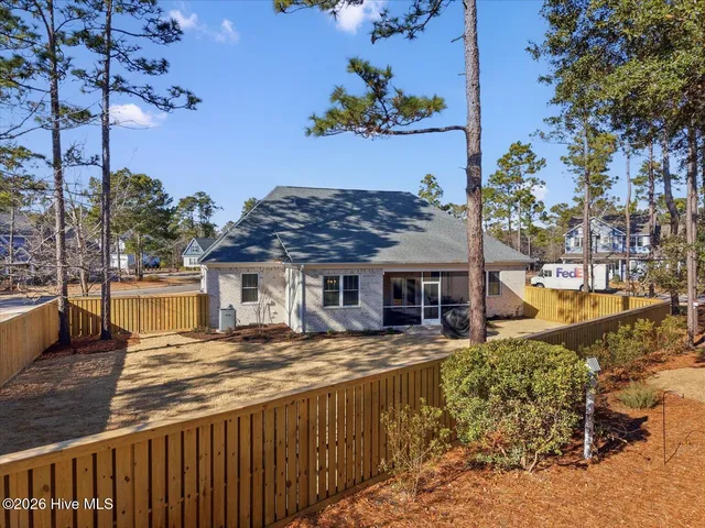 $725,000 | 23 Stonegate Circle, Hampstead, NC 28443