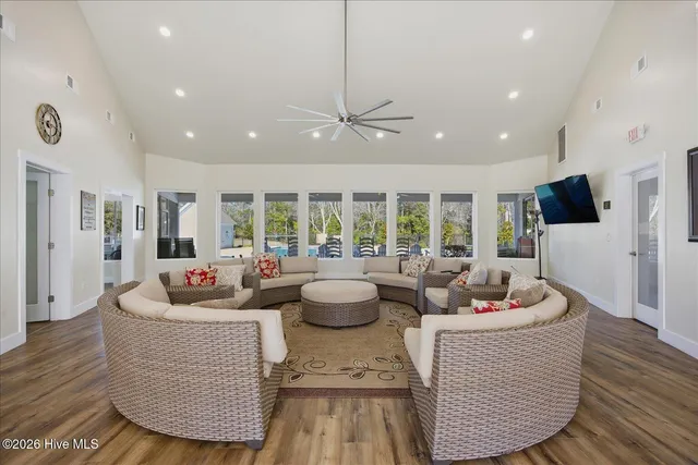 $725,000 | 23 Stonegate Circle, Hampstead, NC 28443