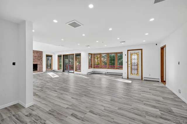 $699,000 | 220 Oxford Road, Chester, NY 10918