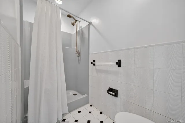 $699,000 | 220 Oxford Road, Chester, NY 10918