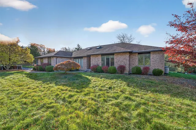 $699,000 | 220 Oxford Road, Chester, NY 10918