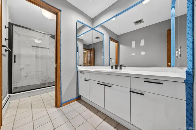 $699,000 | 220 Oxford Road, Chester, NY 10918