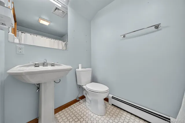 $699,000 | 220 Oxford Road, Chester, NY 10918