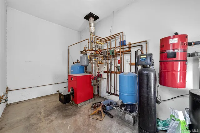 $699,000 | 220 Oxford Road, Chester, NY 10918