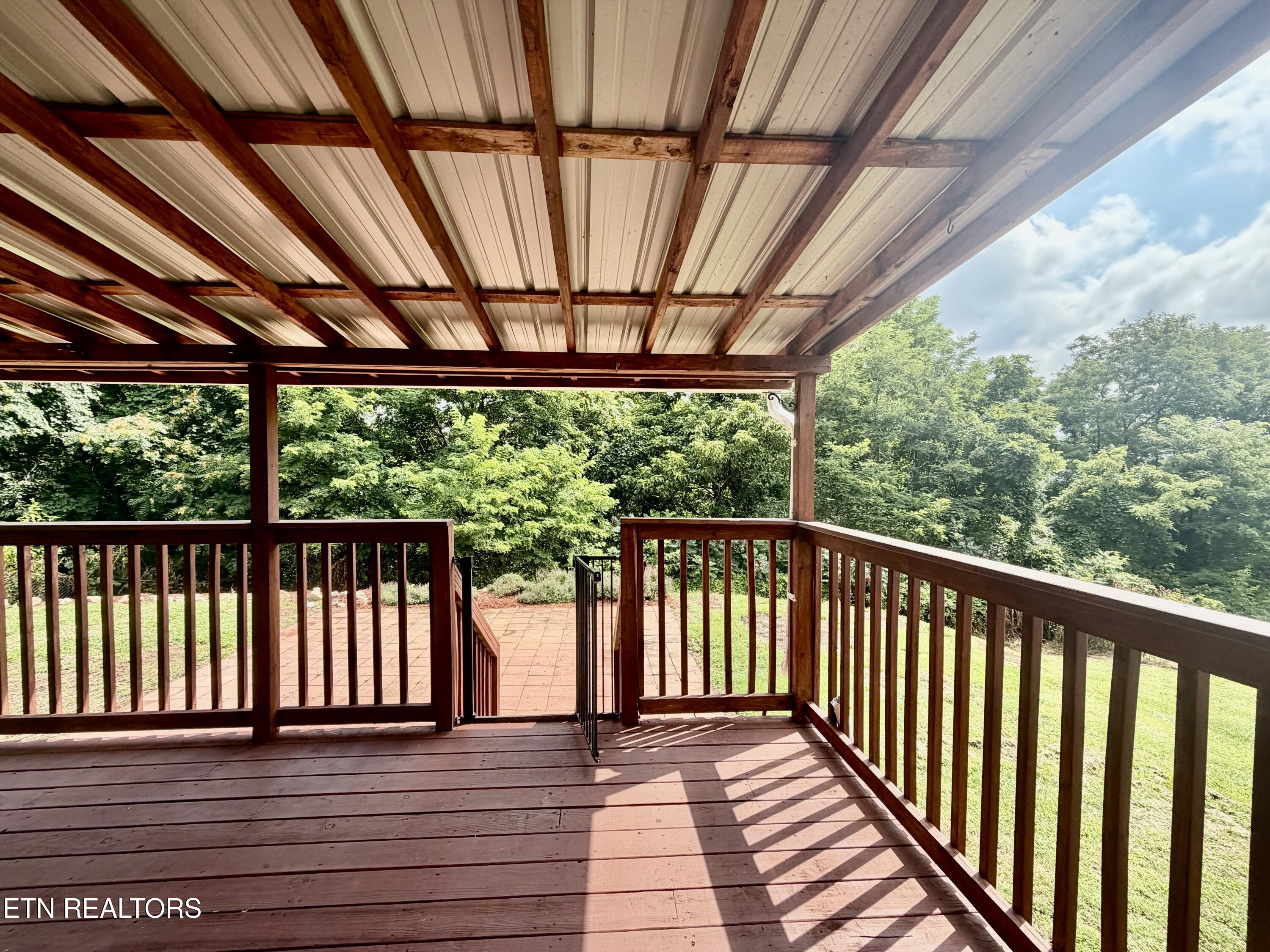 618 Essary Road Tazewell, TN 37879 - Photo 44 of 46 IMG_4777