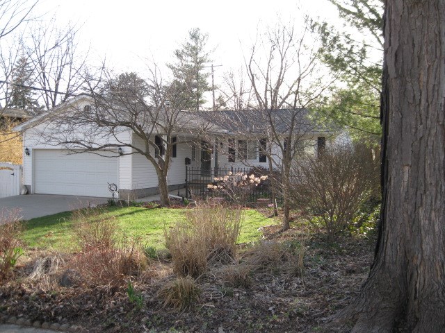 233 Chandler Street Romeo, MI 48065 - Photo 4 of 68 31345755-3.JPG