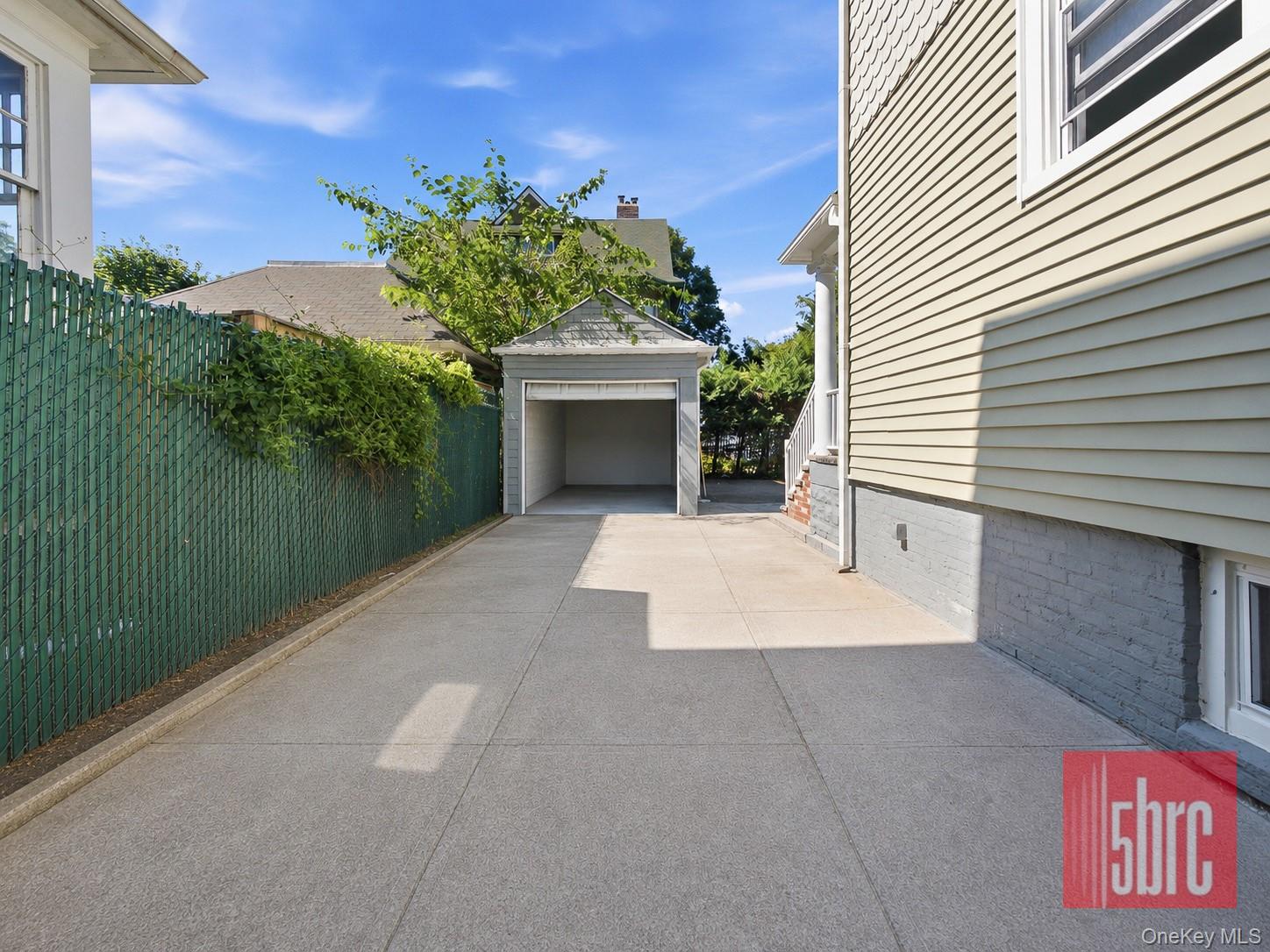 1205 Beverley Road Brooklyn, NY 11218 - Photo 41 of 50