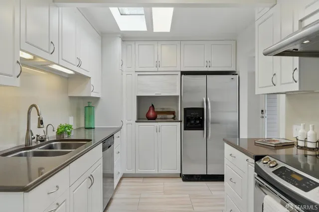 $2,295,000 | 29 Cameo Way, San Francisco, CA 94131