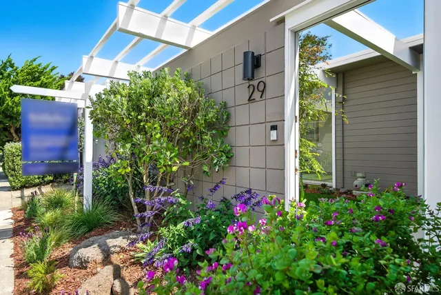 $2,295,000 | 29 Cameo Way, San Francisco, CA 94131