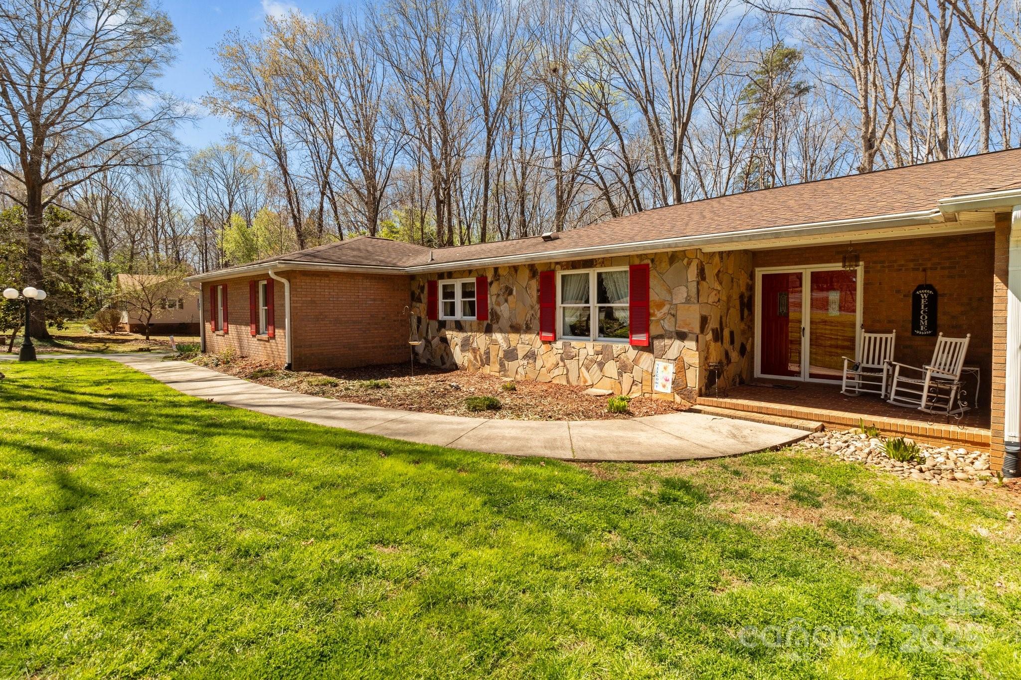 220 Gregory Road Salisbury, NC 28147 - Photo 4 of 40