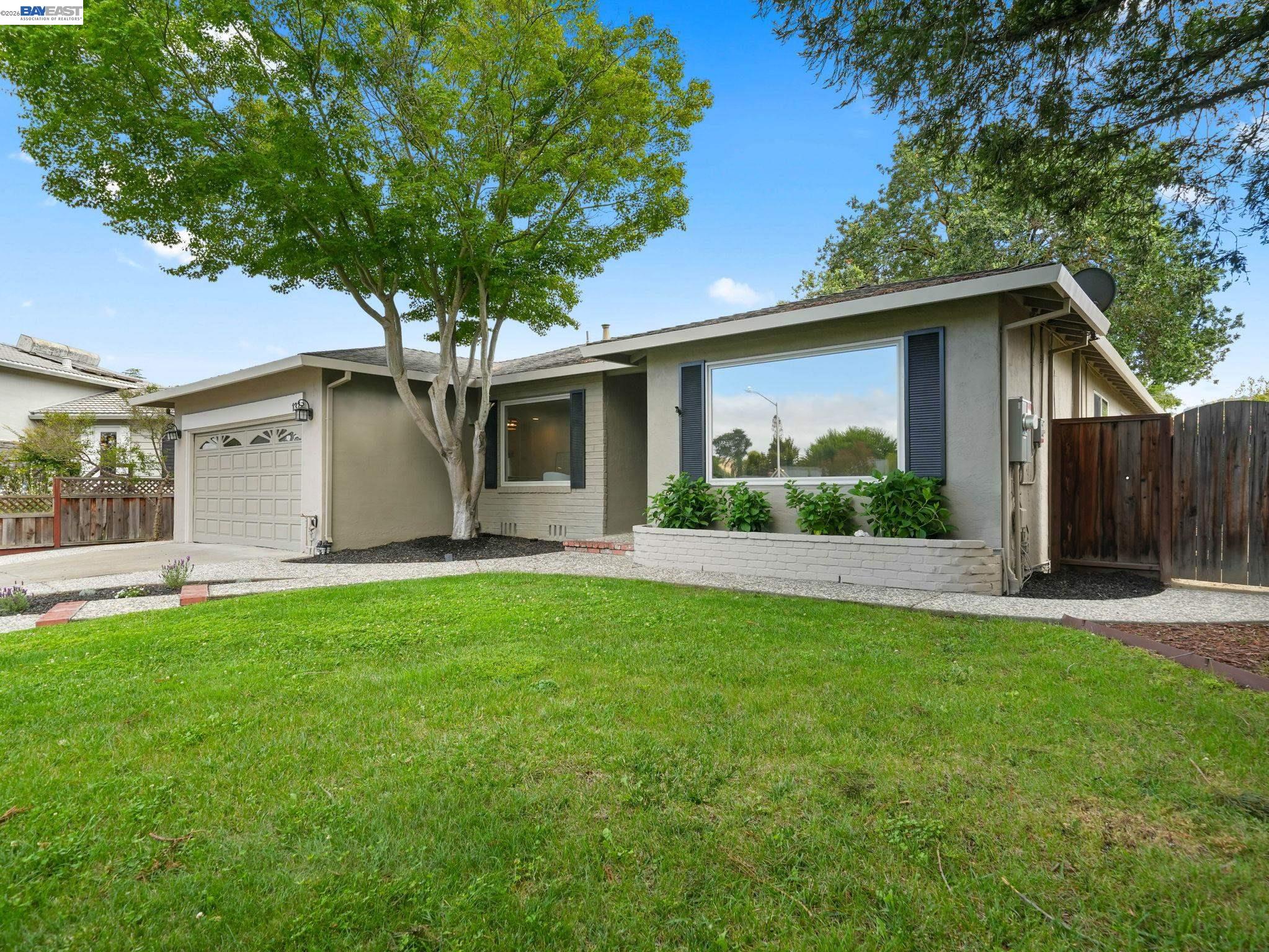 137 Wilton Place San Ramon, CA 94583 - Photo 3 of 44