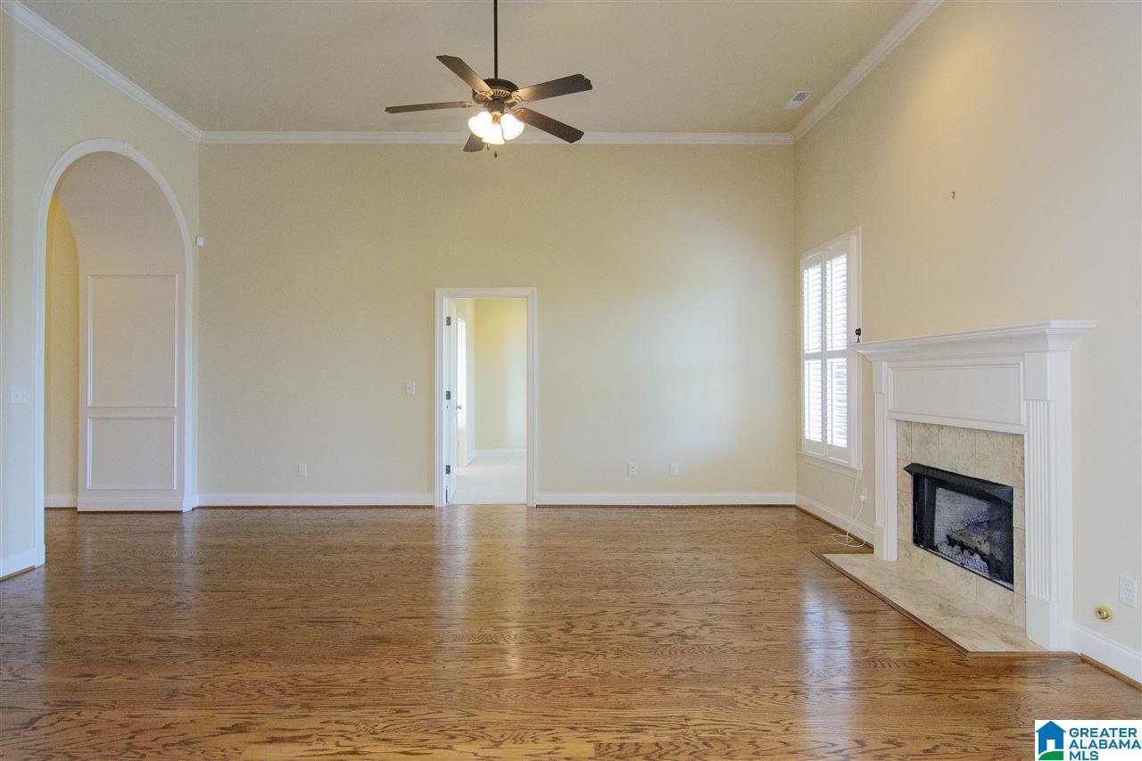 1077 Evan Circle Chelsea, AL 35043 - Photo 9 of 49