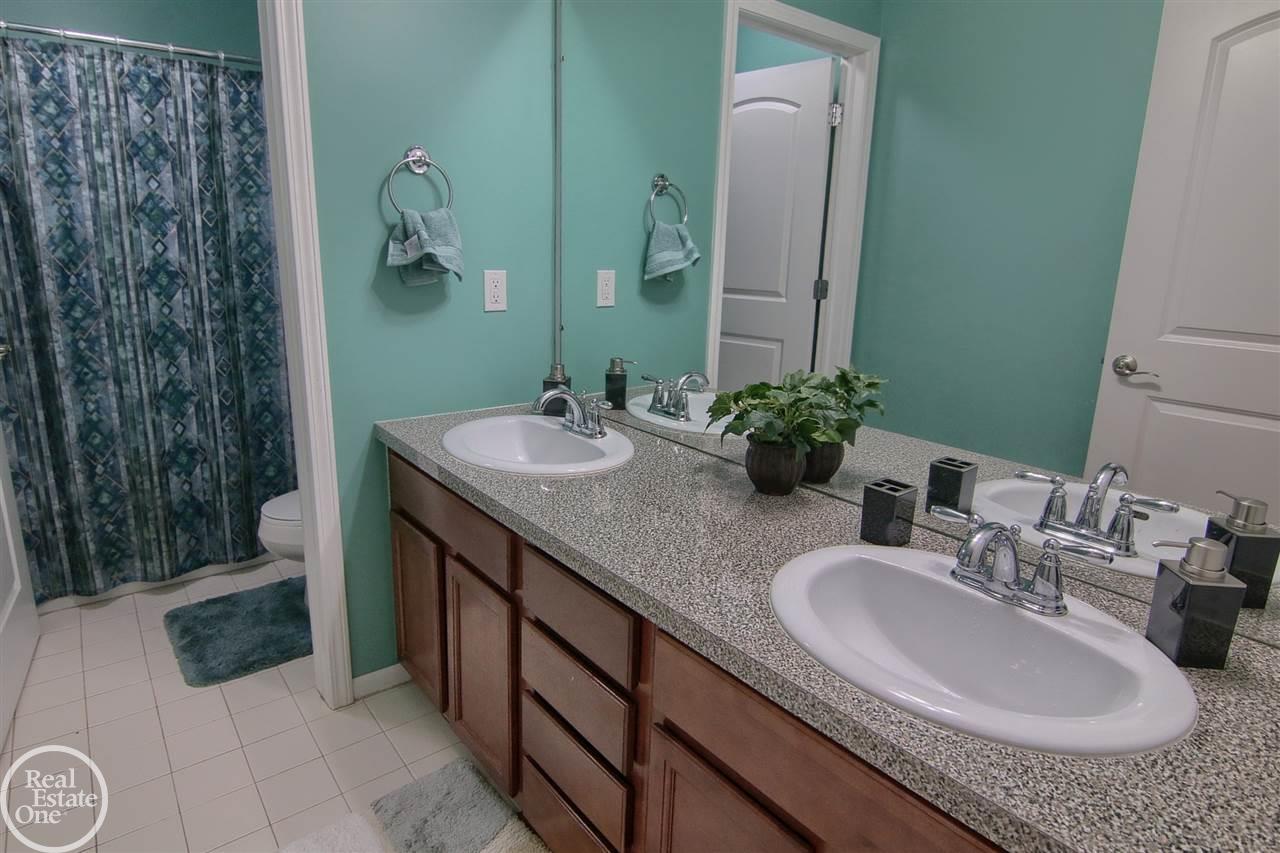 3734 Connors Drive Rochester, MI 48307 - Photo 18 of 36 Double Sink Shared Bth
