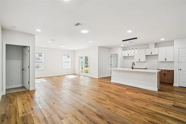 $420,000 | 1520 Alameda Drive, Spring Hill, FL 34609