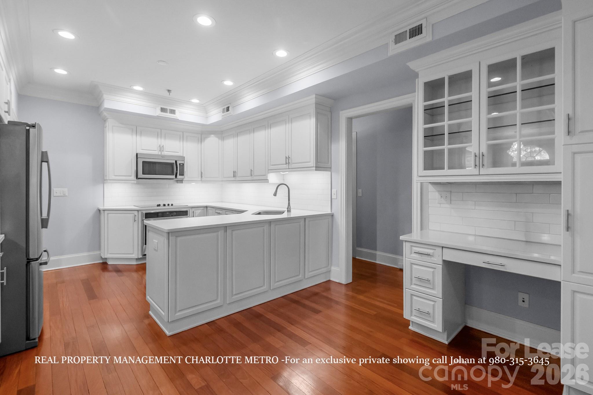 529 Queens Road Charlotte, NC 28207 - Photo 9 of 40