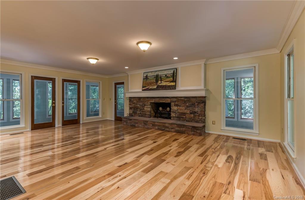 675 Fox Run Lane, Unit 17 Tryon, NC 28782 - Photo 5 of 30 Gallery Image 5