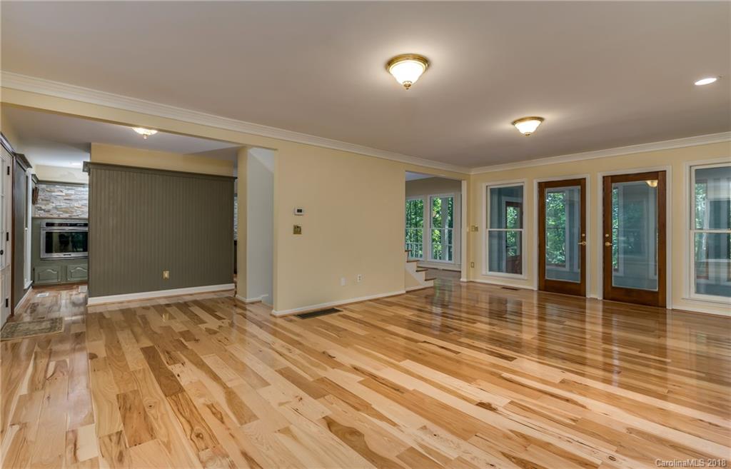 675 Fox Run Lane, Unit 17 Tryon, NC 28782 - Photo 7 of 30 Gallery Image 7