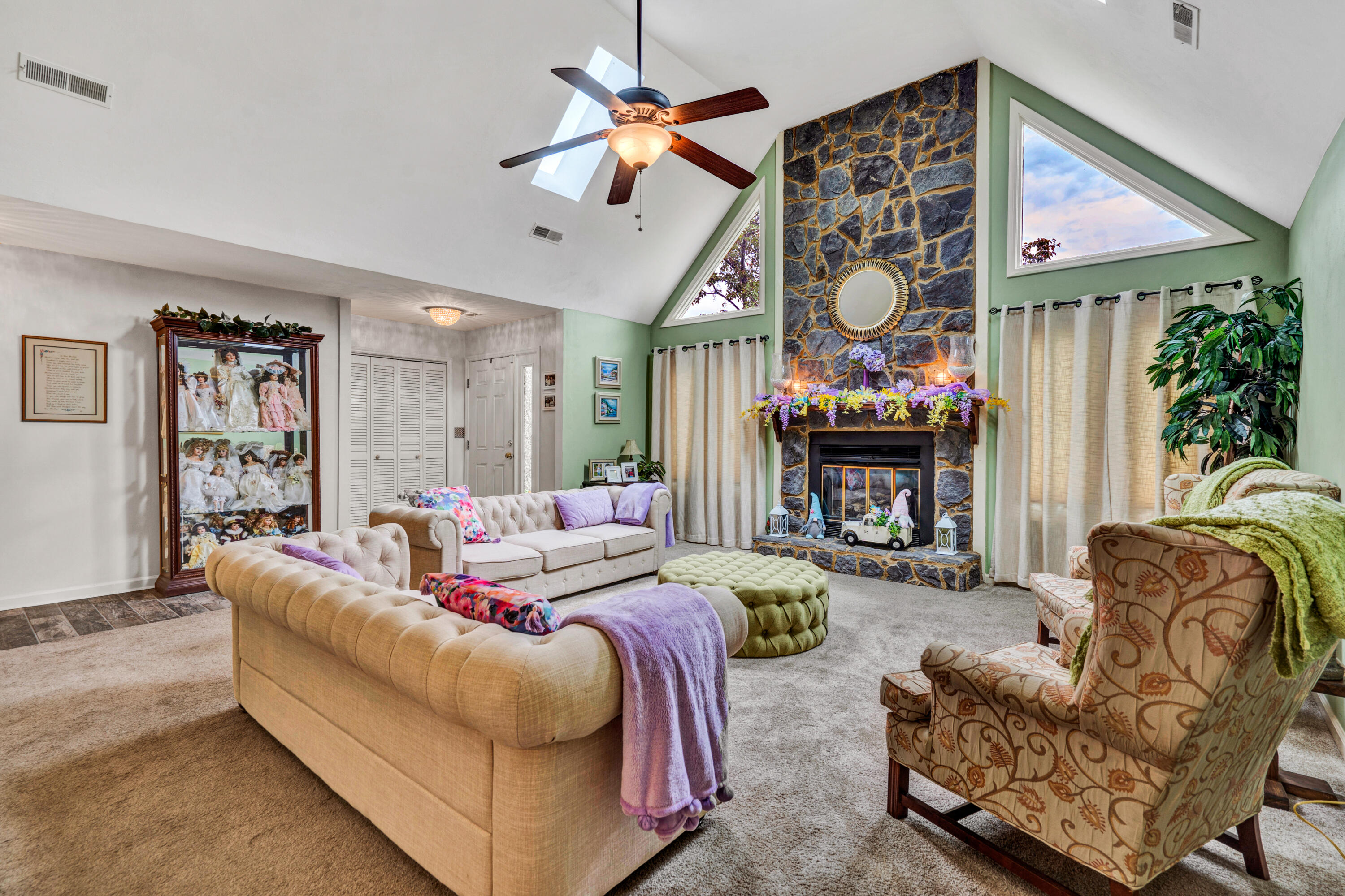 432 Stayman Road Roanoke, VA 24019 - Photo 5 of 27 05-DSC6185