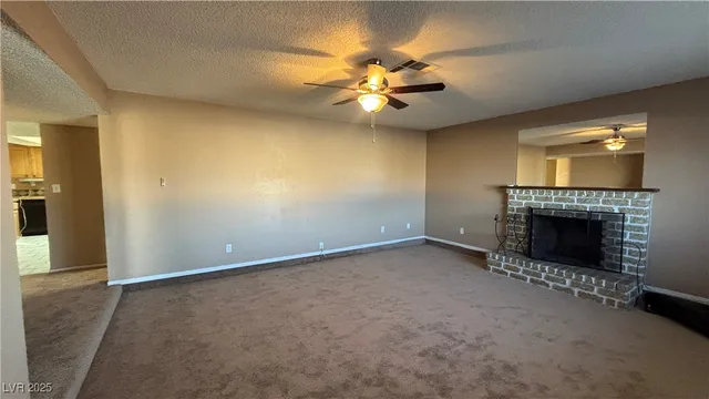 $2,194 | 5471 South Sandhill Road, Las Vegas, NV 89120