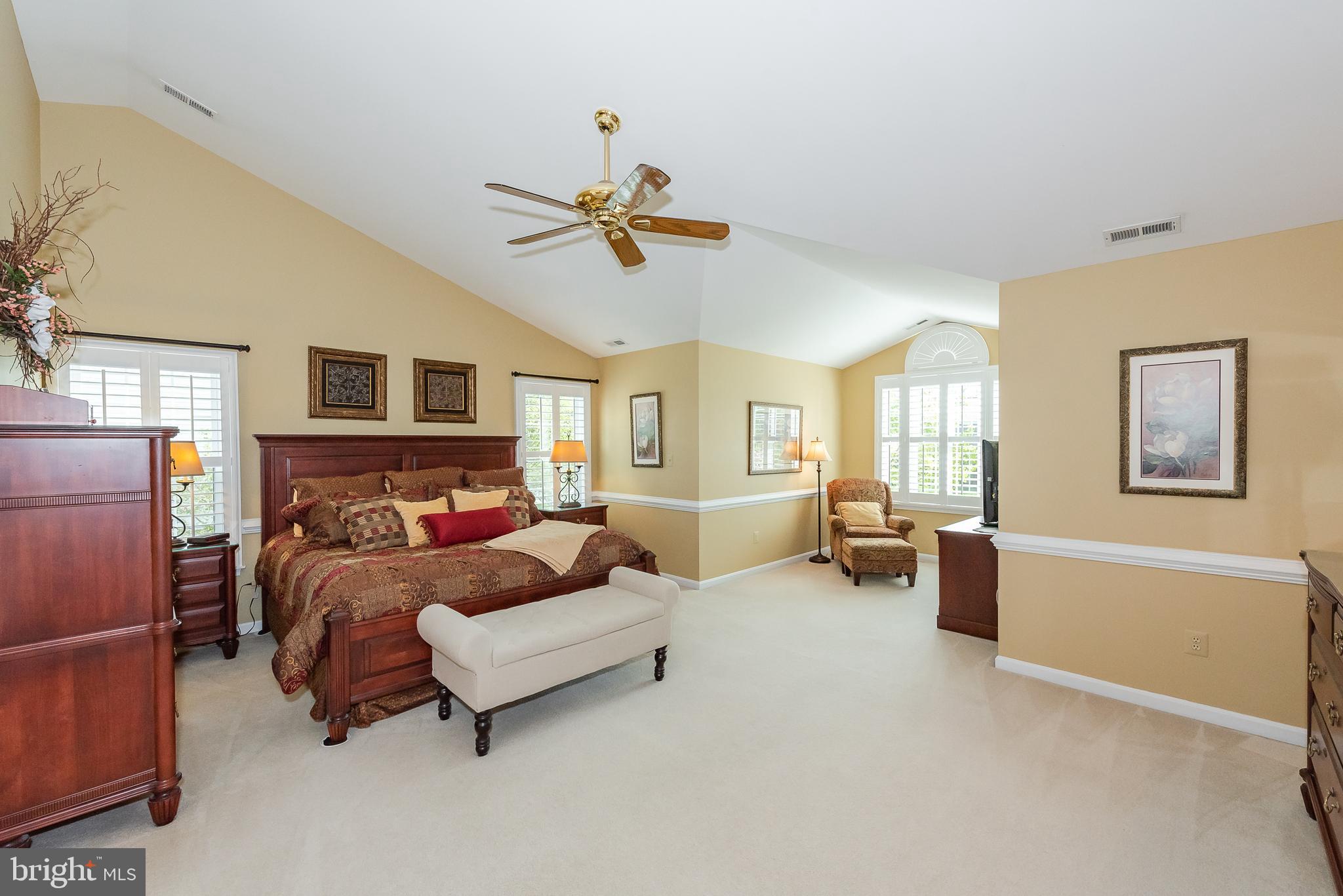 10240 Wetherburn Road Ellicott City, MD 21042 - Photo 26 of 52 Owner's Suite