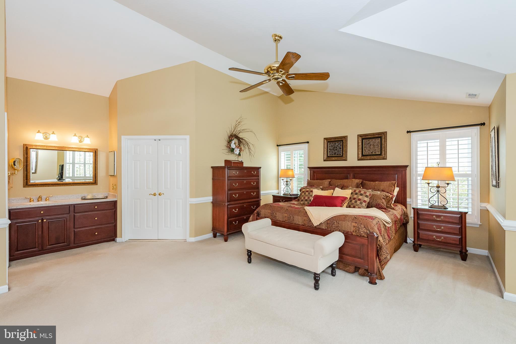 10240 Wetherburn Road Ellicott City, MD 21042 - Photo 27 of 52 Owner's Suite