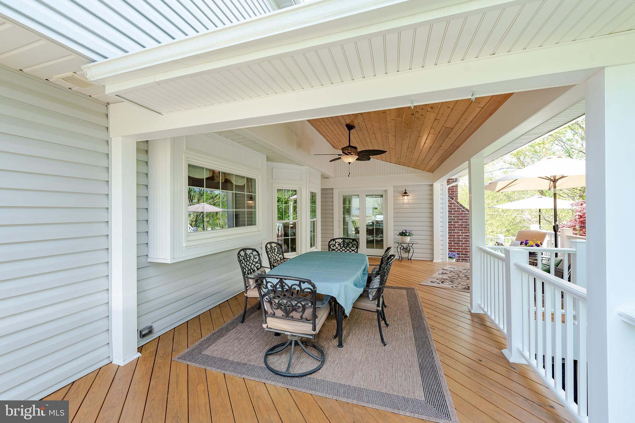 10240 Wetherburn Road Ellicott City, MD 21042 - Photo 44 of 52 Porch