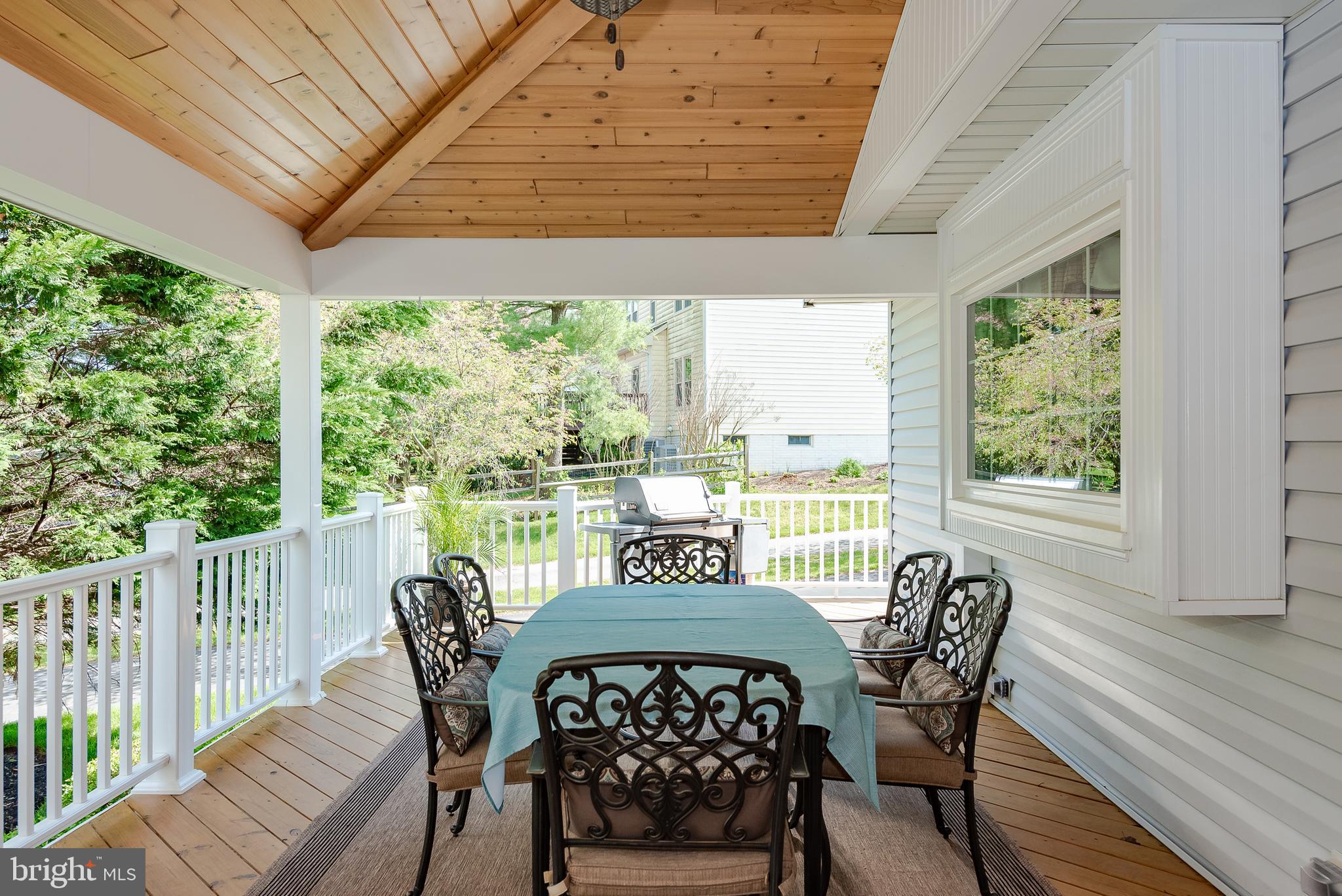 10240 Wetherburn Road Ellicott City, MD 21042 - Photo 45 of 52 Porch