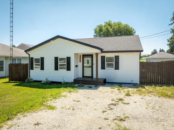 $135,000 | 1015 South Main Street, Dunkirk, IN 47336
