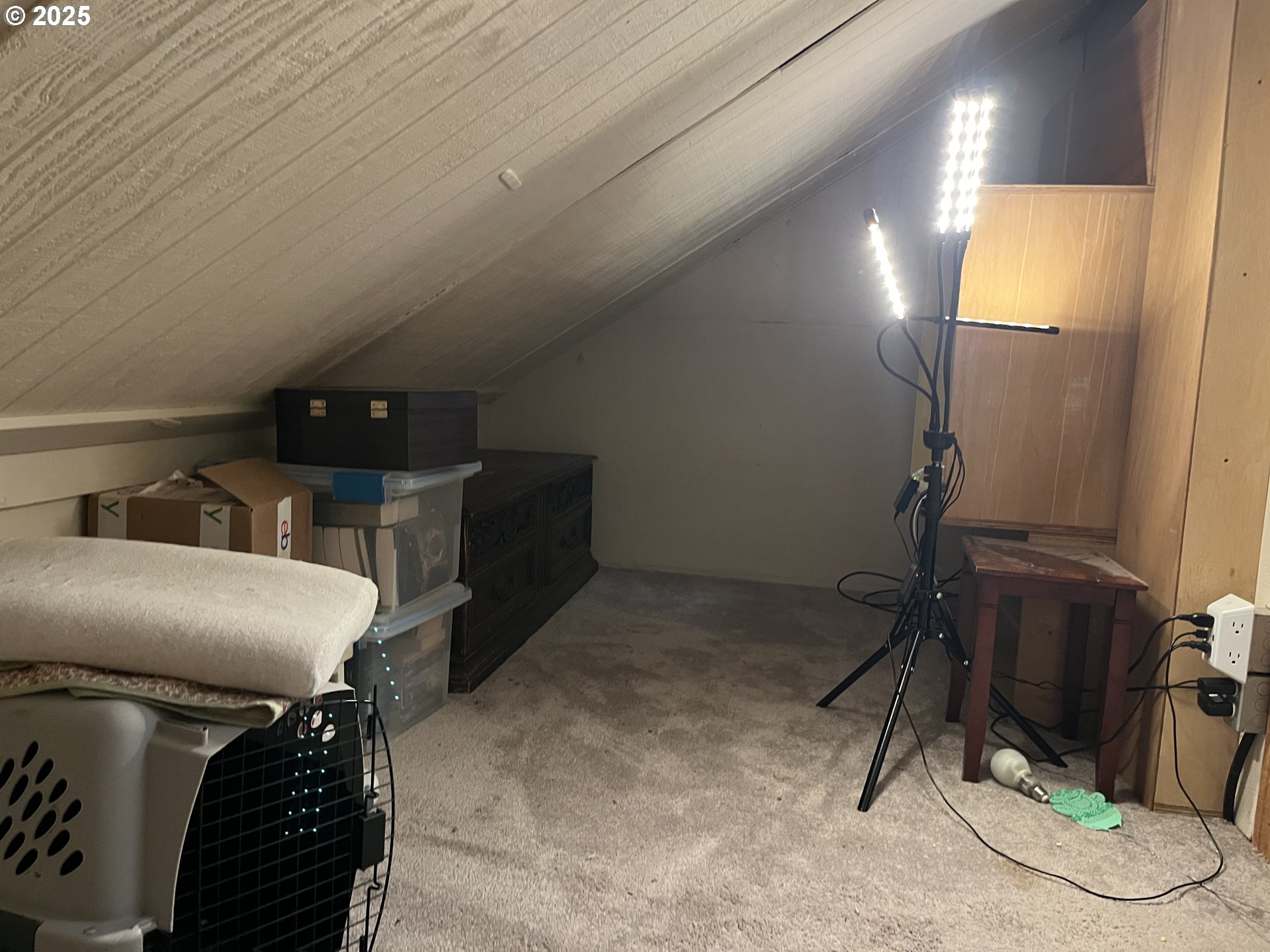 2525 Sunset Avenue West Linn, OR 97068 - Photo 20 of 22 a room with storage and utility