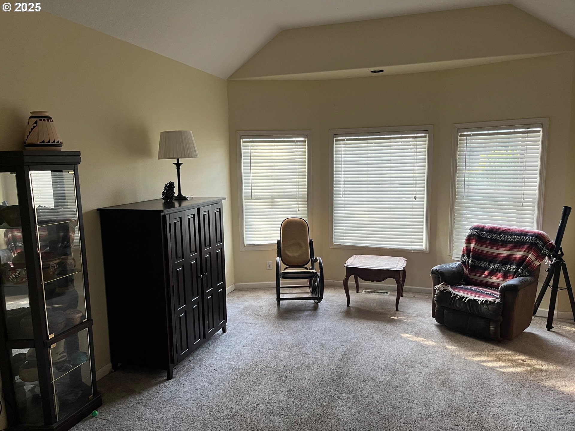 2525 Sunset Avenue West Linn, OR 97068 - Photo 22 of 22 a living room with furniture and a window