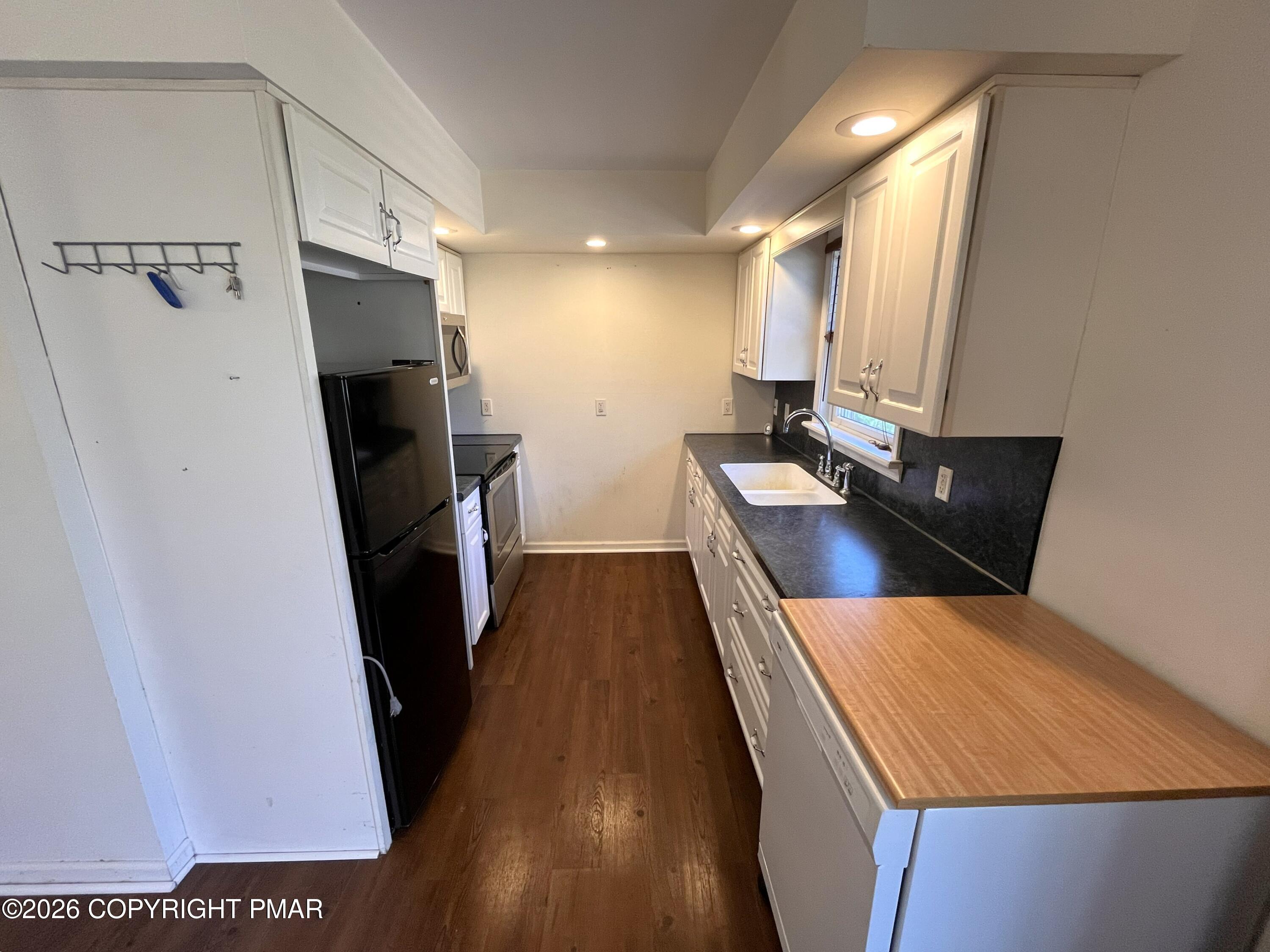 41 Sunset Drive Jim Thorpe, PA 18229 - Photo 14 of 30 Kitchen