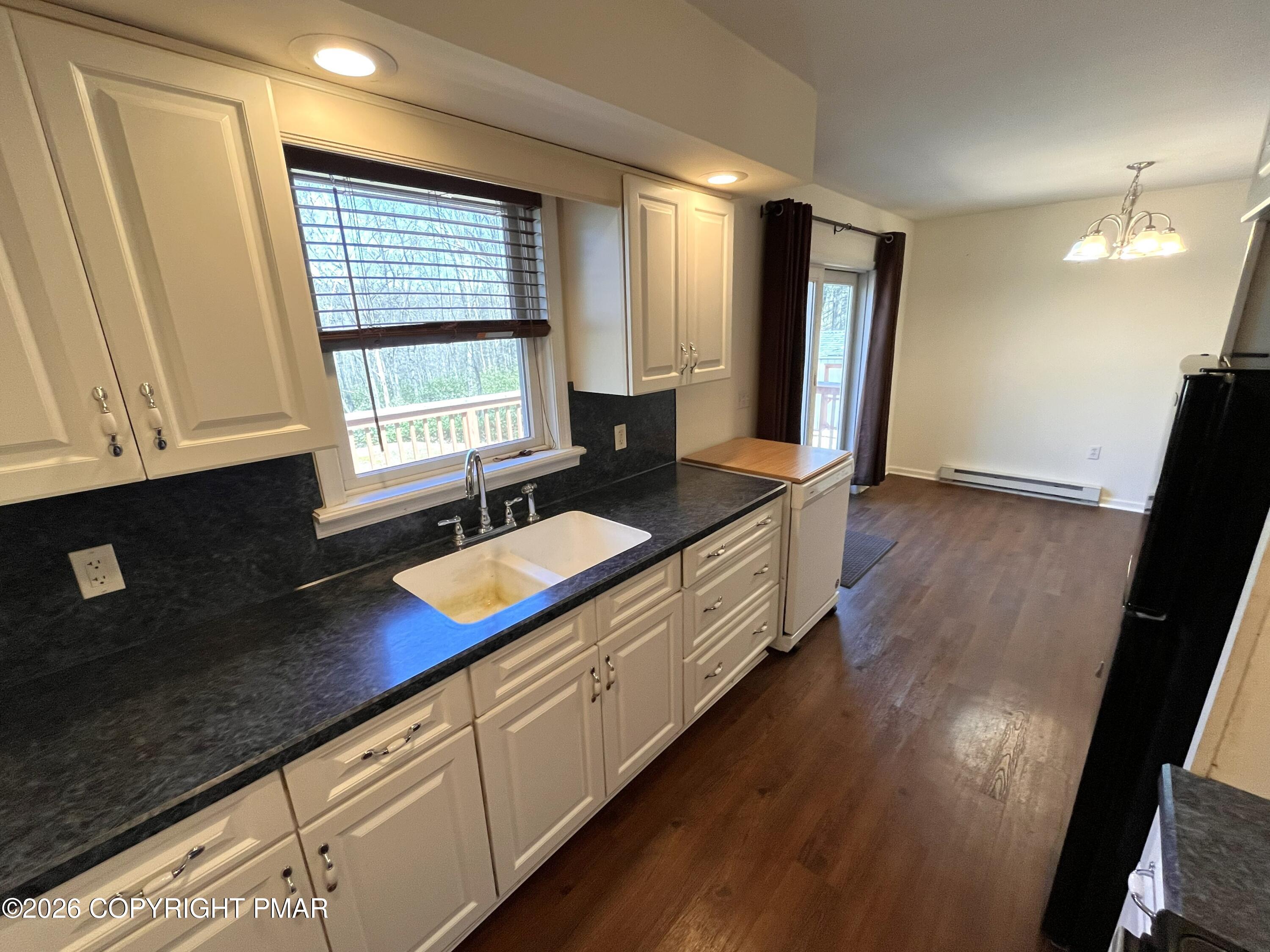 41 Sunset Drive Jim Thorpe, PA 18229 - Photo 16 of 30 Kitchen