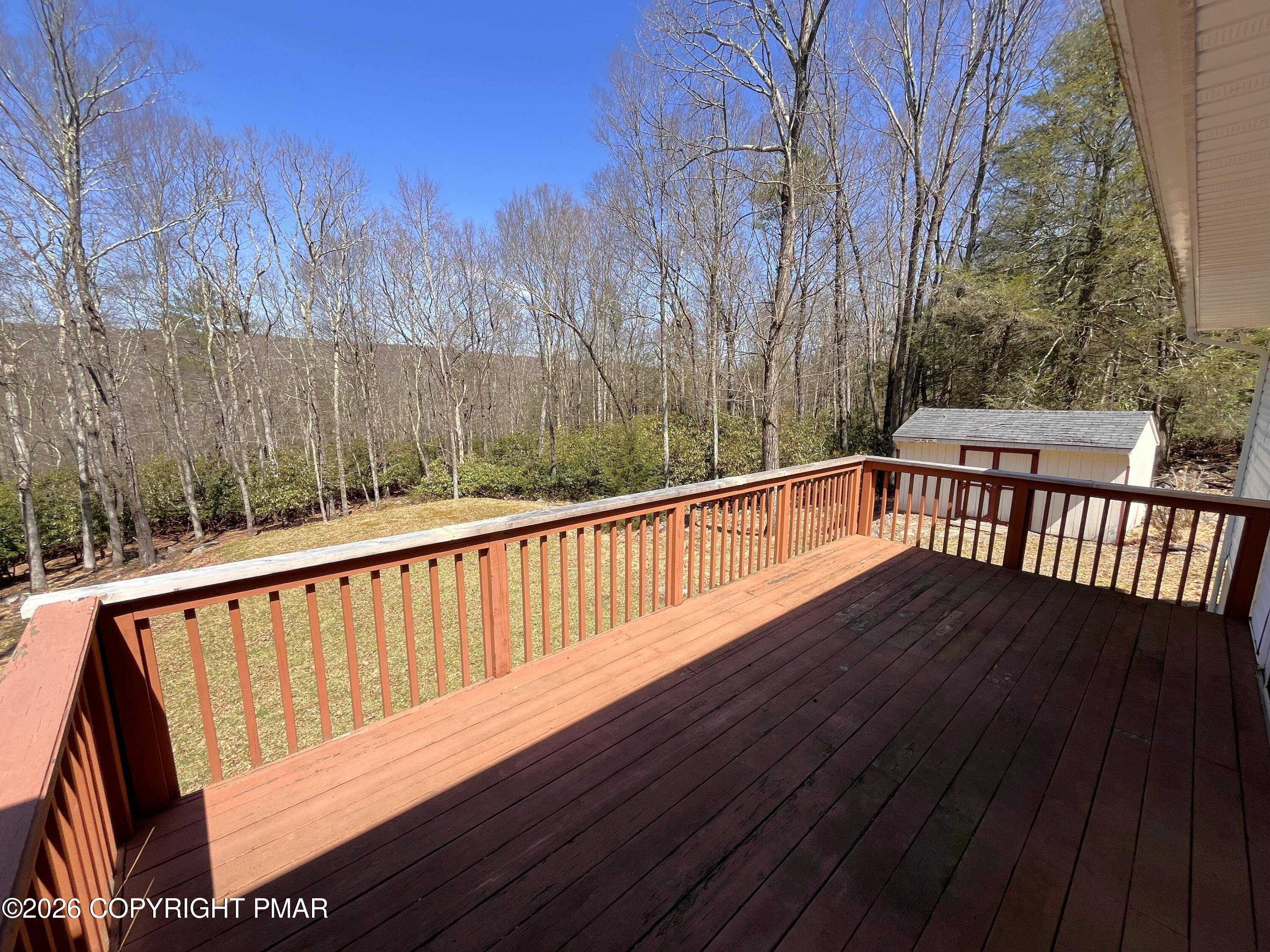 41 Sunset Drive Jim Thorpe, PA 18229 - Photo 7 of 30 Rear Deck